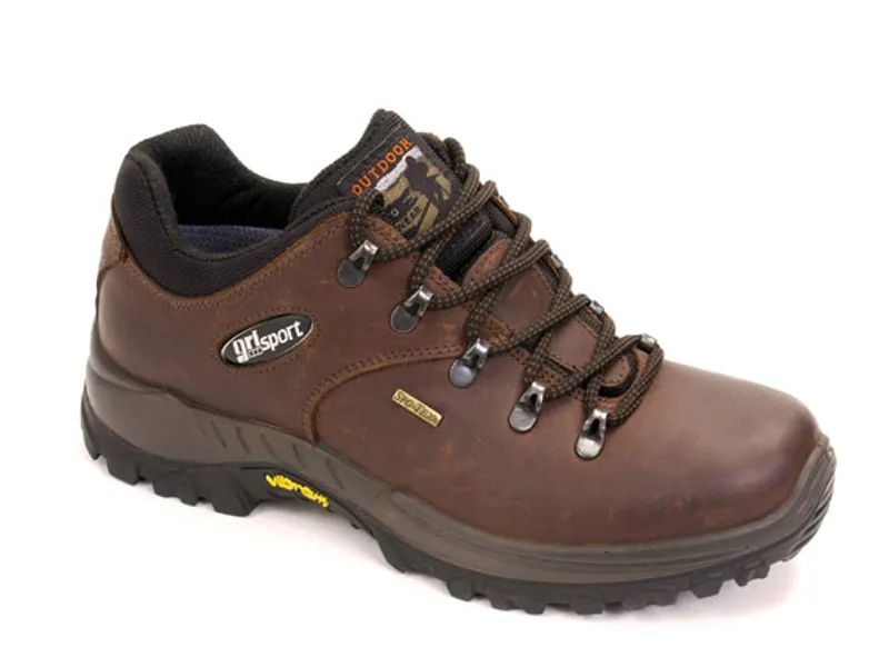 <p>The Dartmoor from GriSport is a popular low-cut, unisex trekking shoe.</p>
