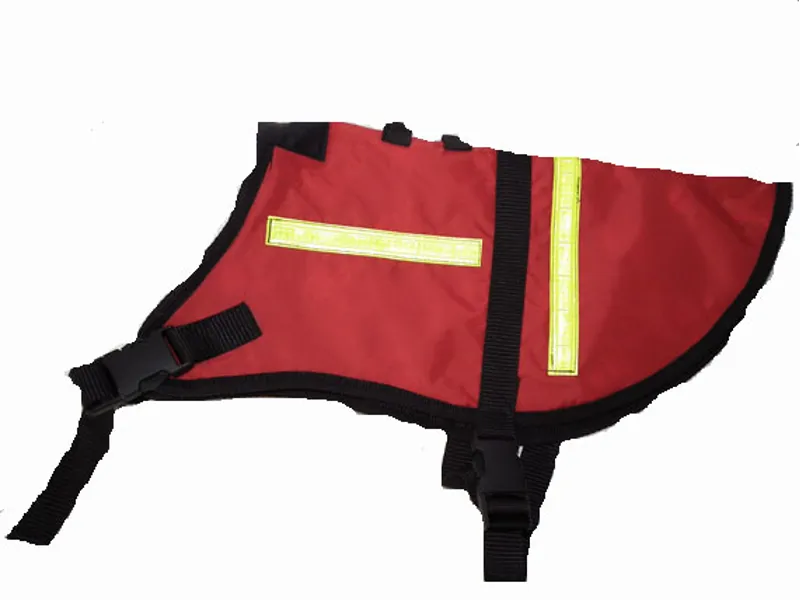 <p>The Dog jacket has&nbsp;a 4oz PU coated waterproof outer, quick-release fastenings, reflective strips and attachments for a 'cyalume' type glow-stick for visibility in the dark.</p>