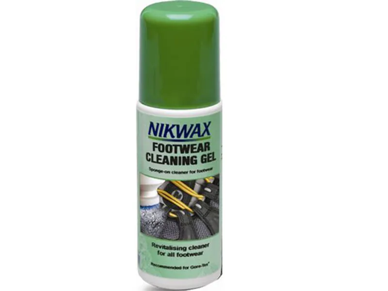 <p>Cleans all types of leisure, lifestyle and sport shoes and boots.&nbsp; Revitalising cleaner for all footwear.</p>
