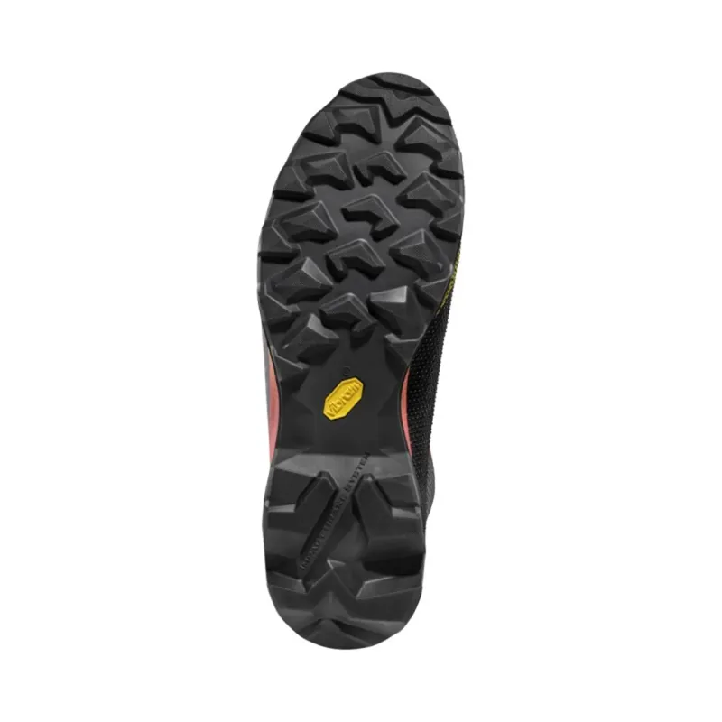 La Sportiva Men's Aequilibrium Hike GTX - Carbon/Yellow-2