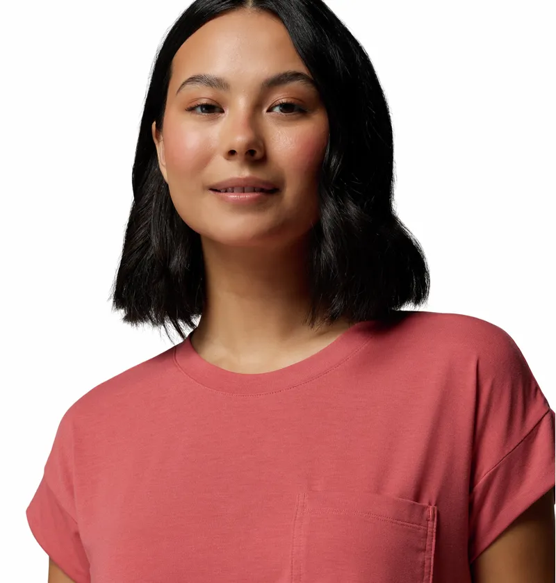 Columbia Women's Daniela Falls Technical T-Shirt - Washed Red-3