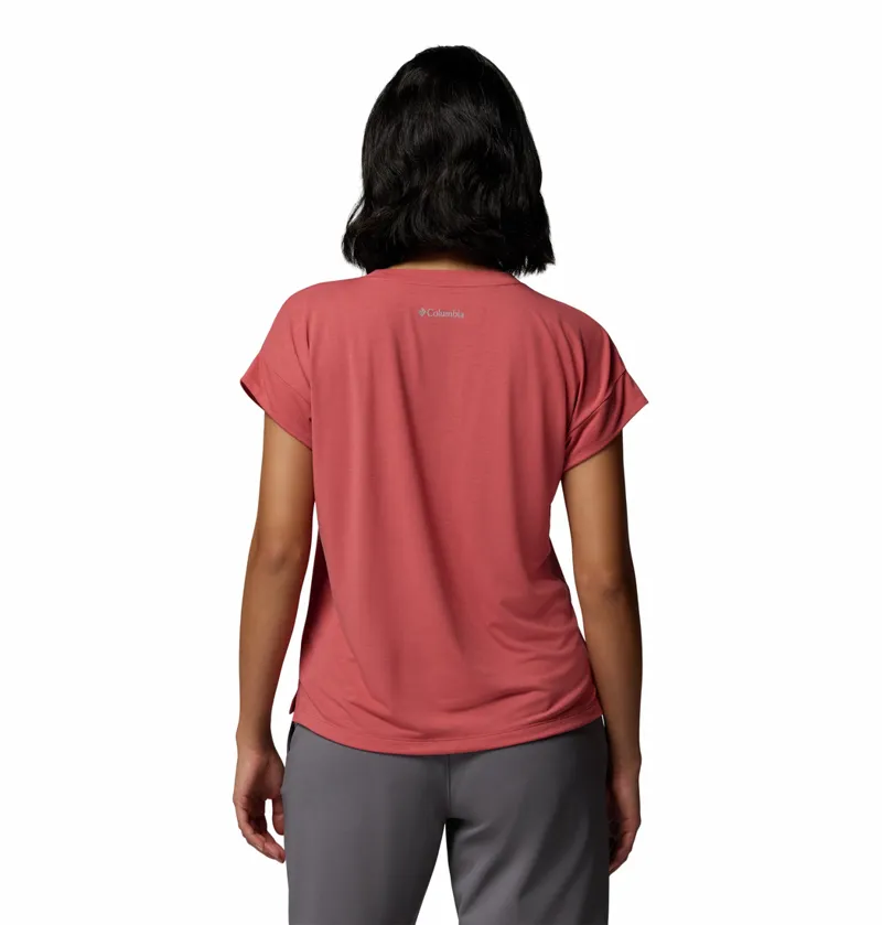 Columbia Women's Daniela Falls Technical T-Shirt - Washed Red-2