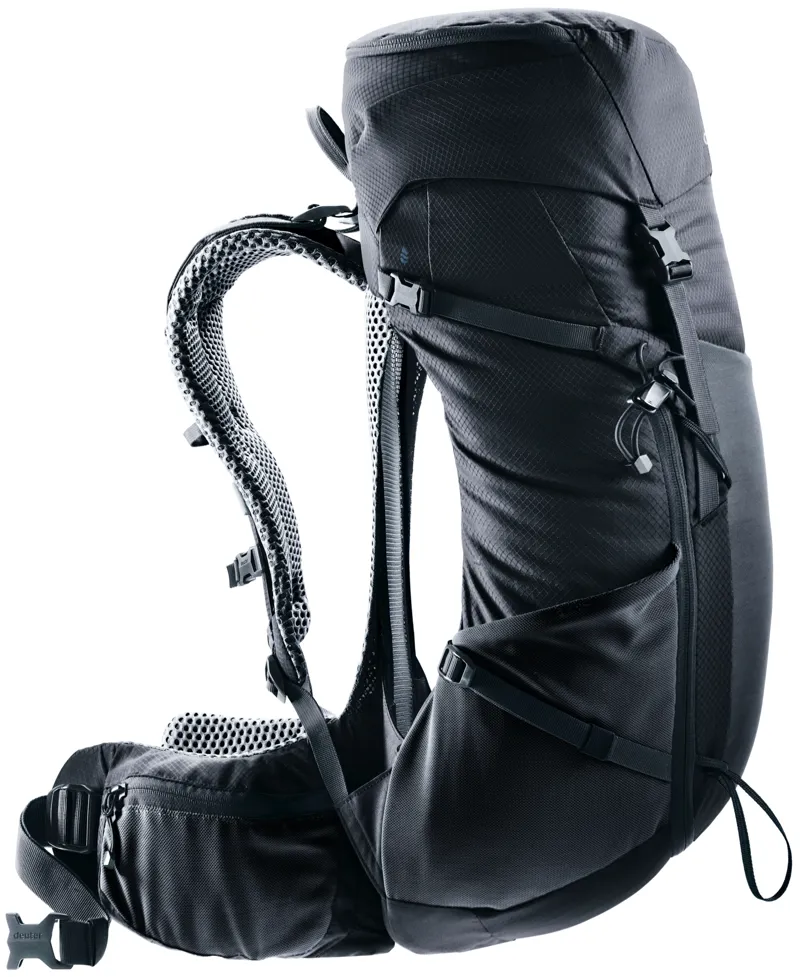 Deuter Futura 26 Litre Hiking Backpack - Black-2