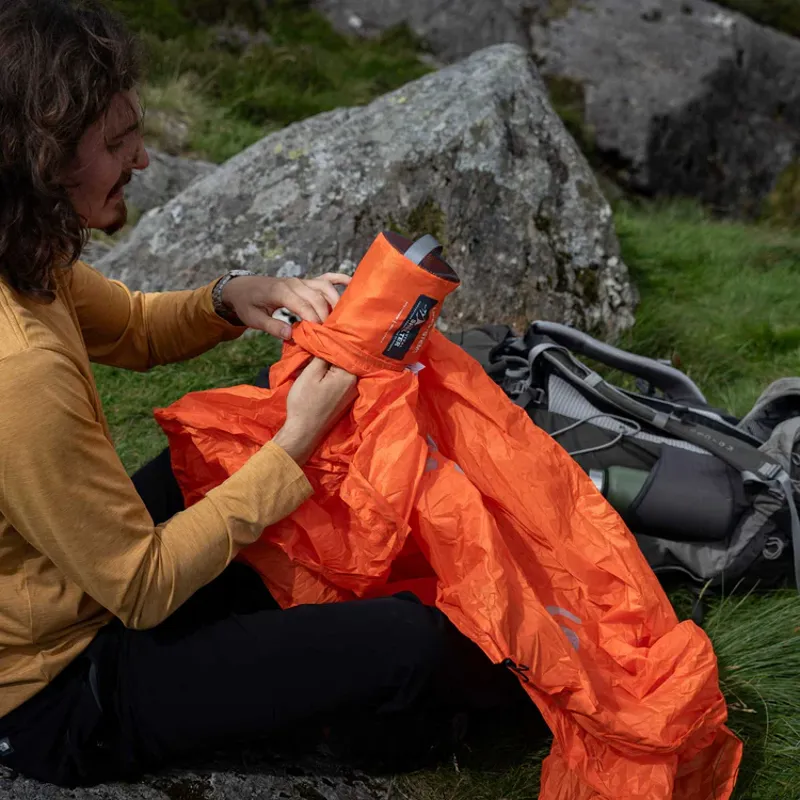 Lifesystems Survival Shelter 1 Person - Orange-7