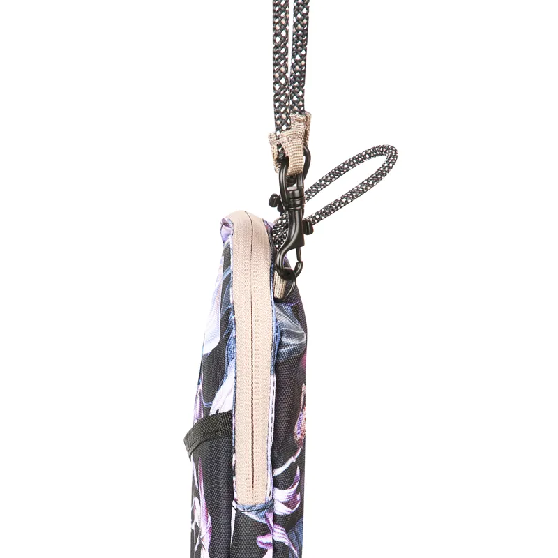 Kavu Essential Case - Winter Bliss-3