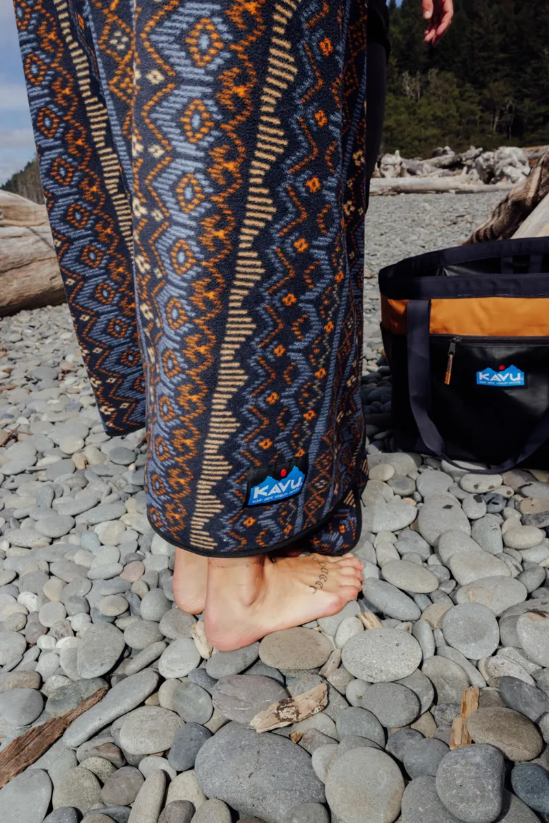Kavu Doe Bay Blanket - Chalet Holiday-6