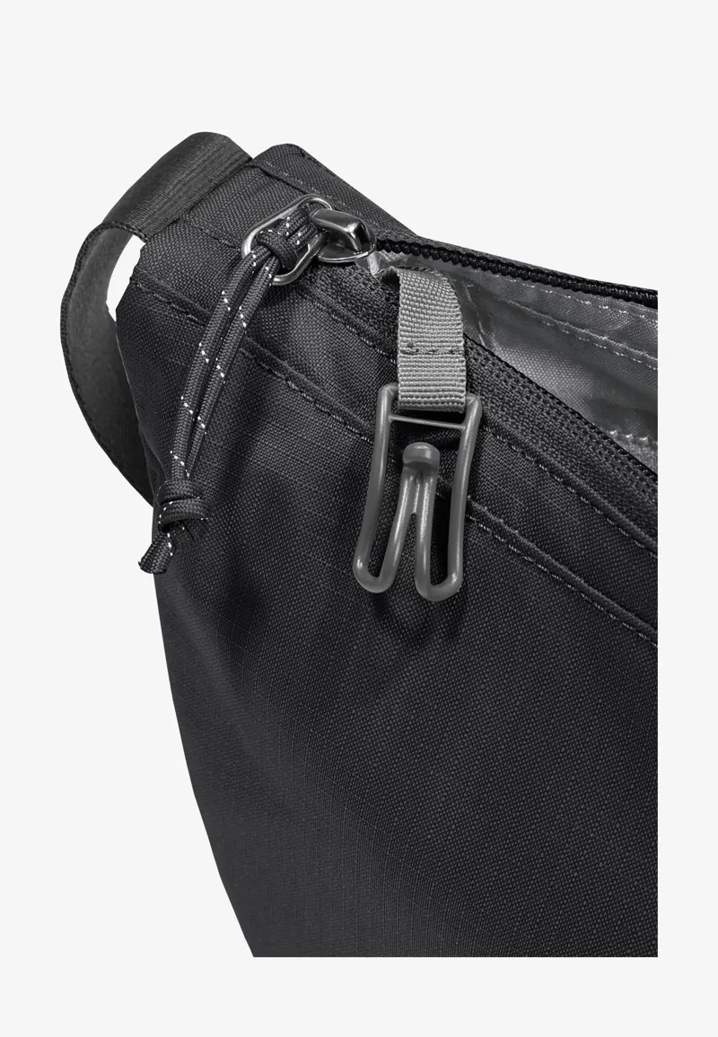 Jack Wolfskin Zoya 4 Shoulder Bag  - Black-5