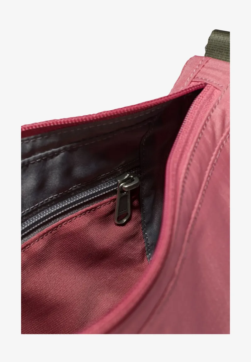 Jack Wolfskin Zoya 4 Shoulder Bag  - Cool Rose-4