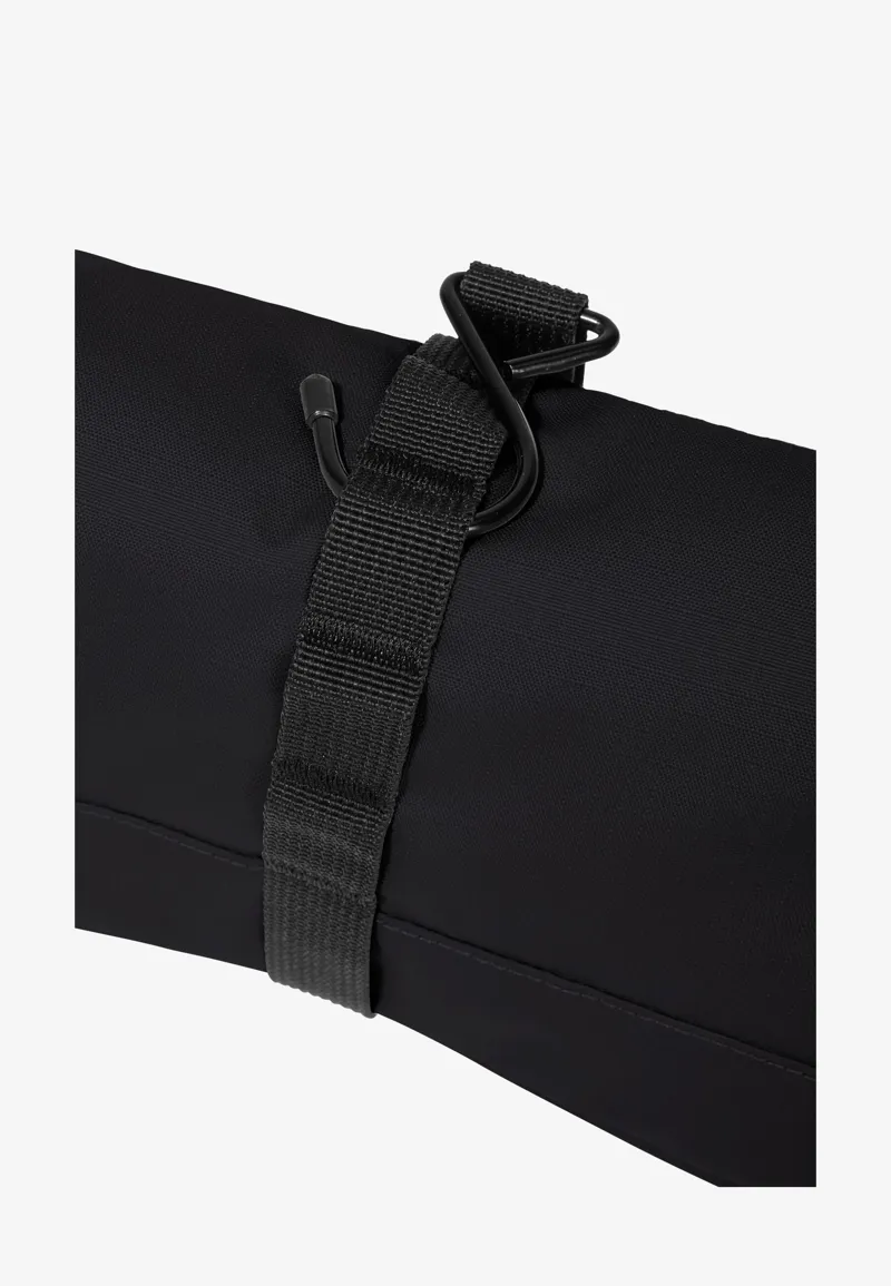 Jack Wolfskin Konya Waschsalon Wash Bag - Black-4