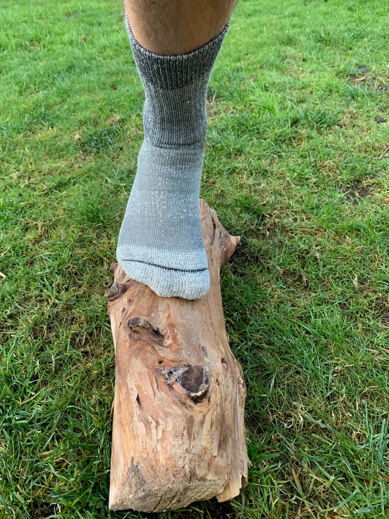 Moggans Stravaiger Merino Hiking Socks - Liath/Grey-2