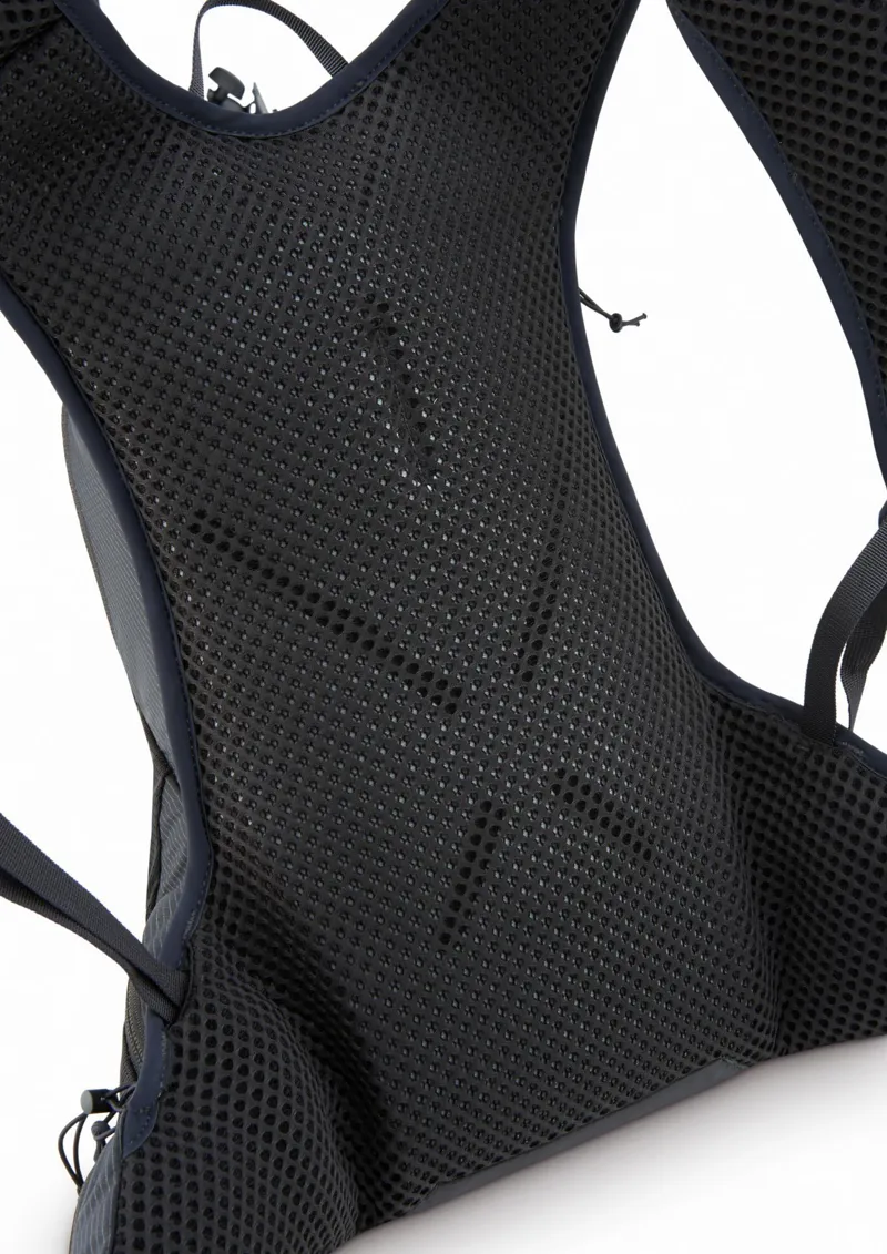 Rab Nitron 12 Litre Lightweight Pack - Anthracite-5