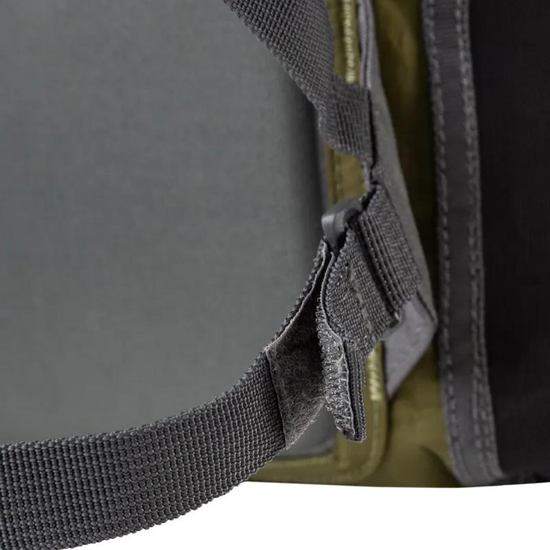 Trekmates Dry Pack 15L - Dark Olive-2