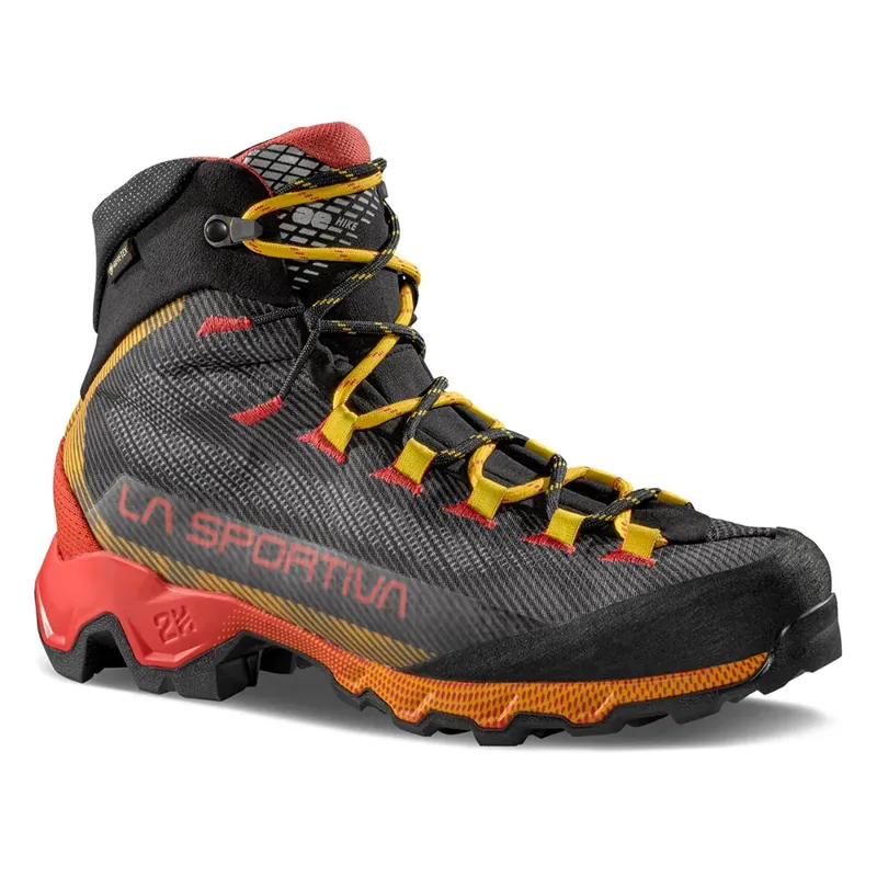 La Sportiva Men's Aequilibrium Hike GTX - Carbon/Yellow